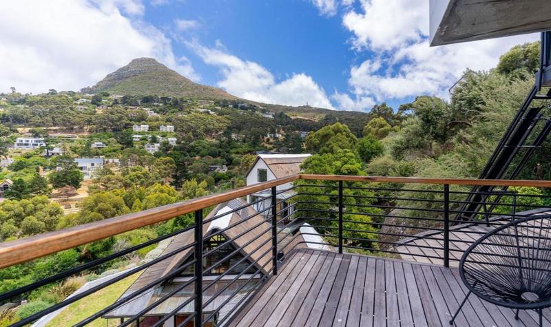 6 Bedroom Property for Sale in Hout Bay Western Cape